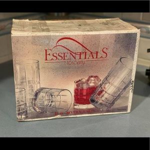 Essentials 16 Pc Beverage Set